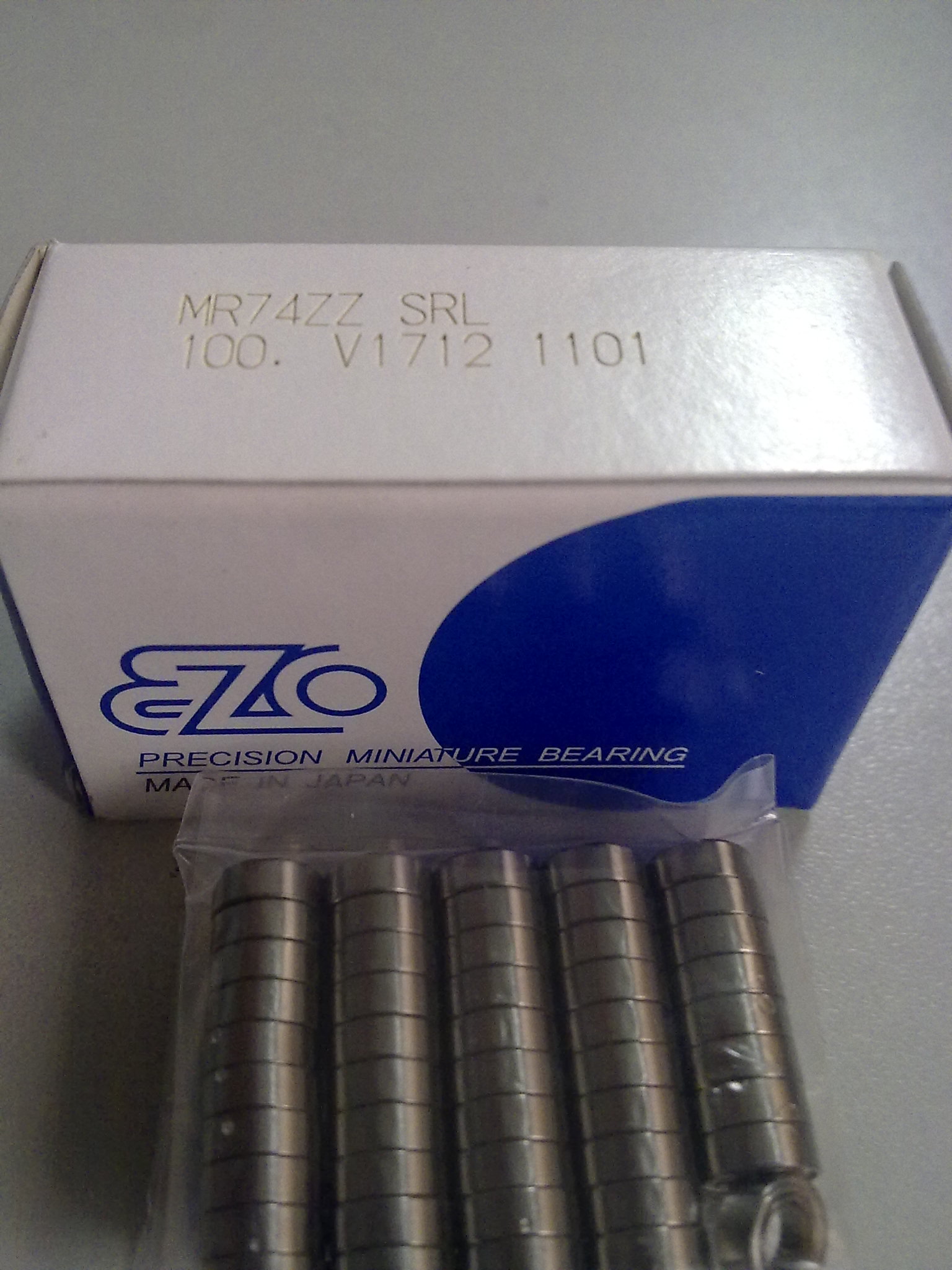 6904HZZ ձEZO ¹DURBAL˶˸
